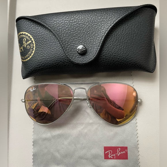 Ray-Ban Accessories - Ray-Ban Aviator Sunglasses